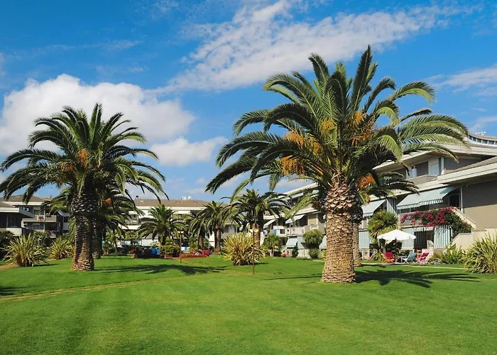 Appartamento In With Parking Space